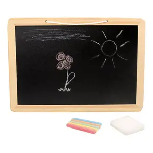 Small Foot Tabule s křídou a houbou