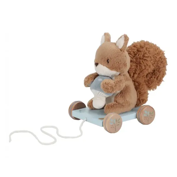 Little Dutch Forest Friends Pull Along Squirrel ťahacia hračka 18 m+ Blue 1 ks