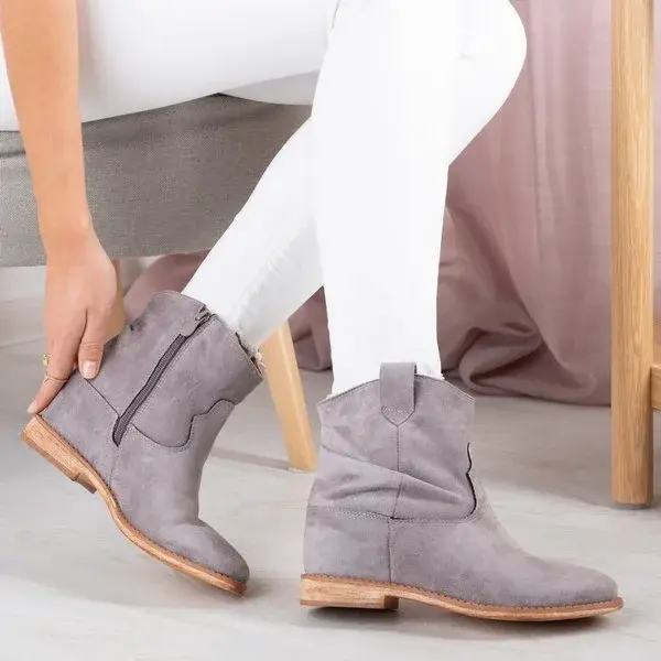 Resti Gray cowboy boots on a wedge Bertold - Footwear