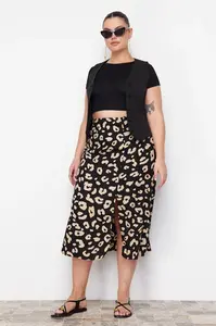 Dámska sukňa Trendyol Curve