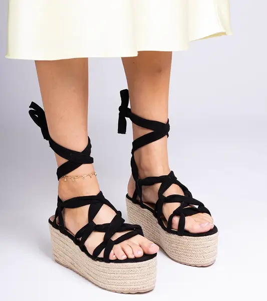 Gemre Black espadrille sandals on a high platform Narita