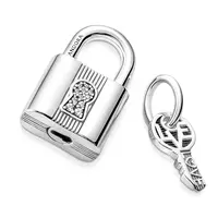 Pandora Hravé stříbrné přívěsky Visací zámek a klíč Moments 790088C01