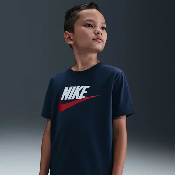 Nike Sportswear T-shirt S