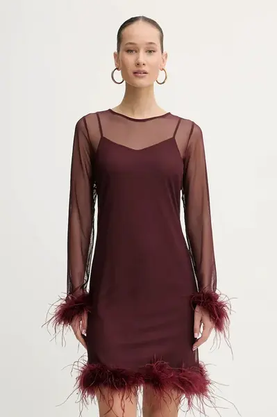 Šaty Never Fully Dressed