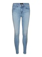 VERO MODA Džínsy 'Lux'  svetlomodrá