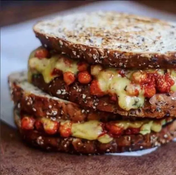 Beautifully Real Food - Sam Murphy