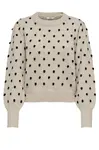 Svetrový pulovr s tečkami
