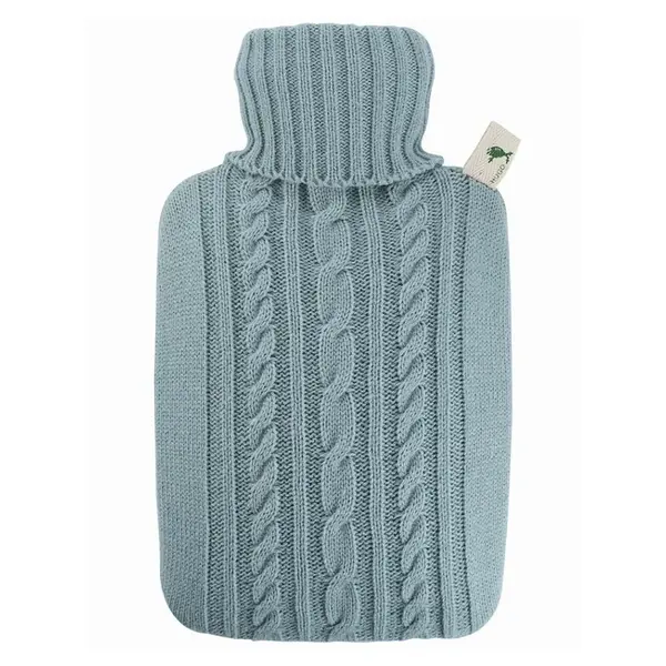 HUGO FROSCH Classic termofor s pleteným obalem pastelově modrý 1,8 l