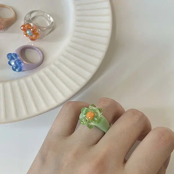 Retro Lovely Resin and Quartz Crystal Finger Rings