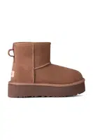 Dětské semišové sněhule UGG CLASSIC MINI PLATFORM černá barva, 1143700K