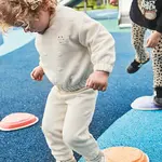 Kojenecká tepláková souprava Mayoral béžová barva, 2844