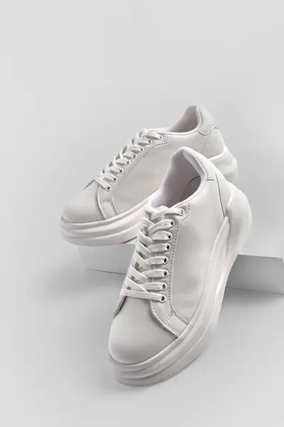 Marjin Dámske Tenisky Šnurovacie tenisky s vysokou podrážkou Bekor biele