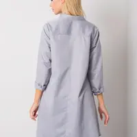 Šedá košile s prodlouženými zády