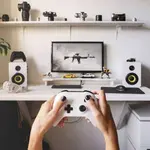 Držák prodlužovacího přívodu, bílý