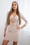 Žebrované šaty s vázaným výstřihem béžové barvy
