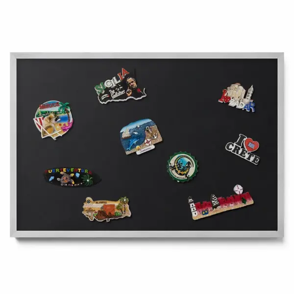 TULUP MAGNETICKÁ TABULE 60x40 cm stříbrný rám – Černá barva