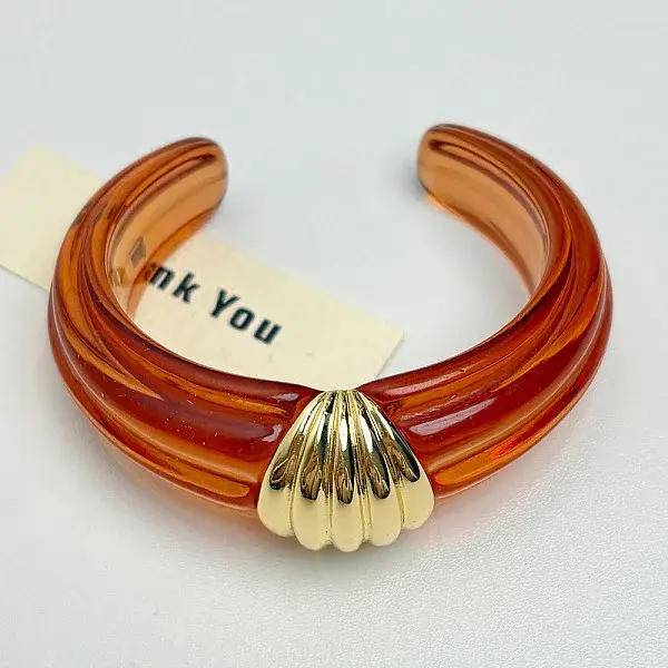 Transparent Acrylic Cuff Bangles with Alloy Shell Shape