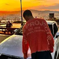 CONN1e – College Dorm Music