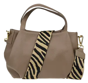 NovaKabelka.cz Tea Taupe s přídavným popruhem II