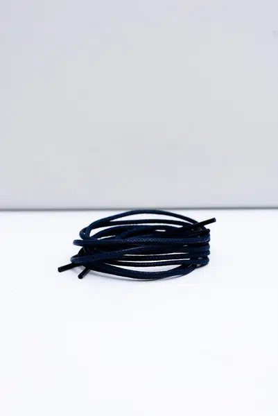 Corbby Navy Blue voskované tenké šnúrky