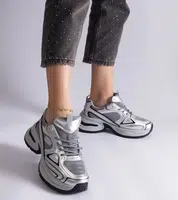 Gemre Silver sneakers on a chunky sole Adoma