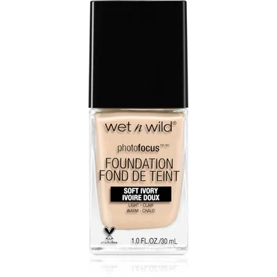 Wet n Wild PhotoFocus matující fluidní make-up odstín Soft Ivory 30 ml