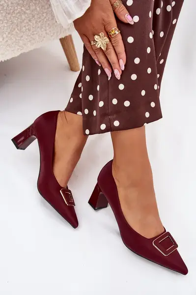 Boto Lodičky Na Opätku S Dekoratívnou Sponou Bordová Seriva