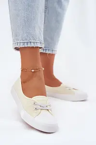 Dámské tenisky s výšivkou Lee Cooper