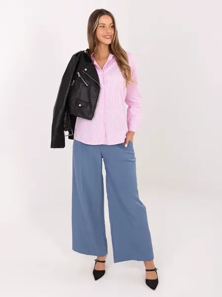 Ružová košeľa s prúžkami