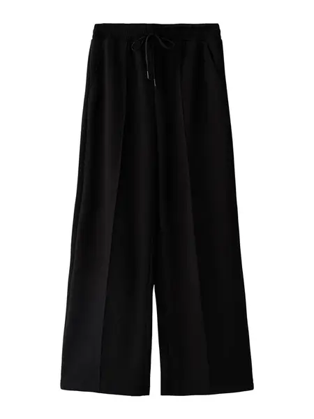 Bershka Nohavice  čierna