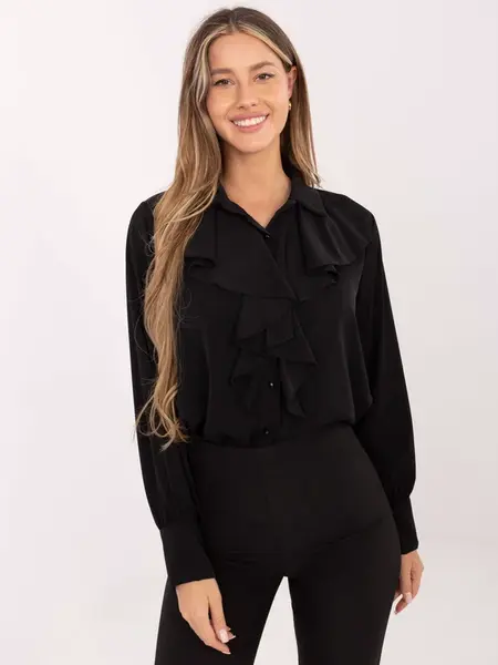 Čierna blúzka s volánmi