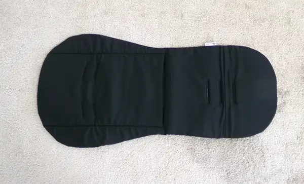 PETITE&MARS Vložka do kočárku Foamy Black