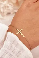 Náramok Boto s krížikom z chirurgickej ocele