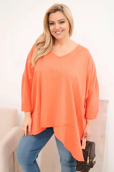 Dámska plus size blúzka s asymetrickým spodkom