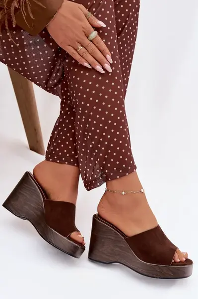 Dámske sandále na platforme Ravelia