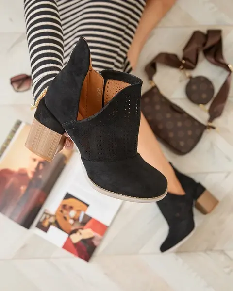 Resti Openwork post boots in black Revivela