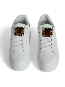 Resti Women's sports sneakers on a platform Safirrat