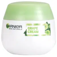 GARNIER Skin Naturals Essentials 24h hydratační krém s výtažky z hroznů pro normální pleť 50 ml