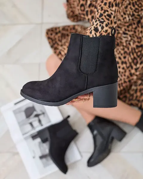 Resti Black eco-suede women's boots on a post Nanhelyna