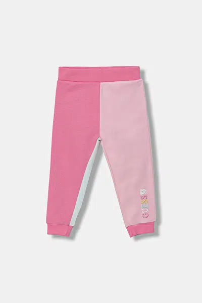 Dětské bavlněné tepláky Guess růžová barva, K5YQ11 KA6R4