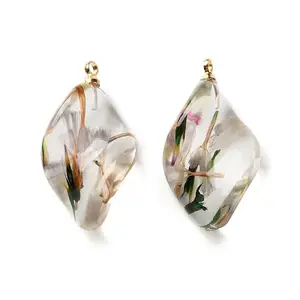 Inner Dried Flower Transparent Resin Pendants