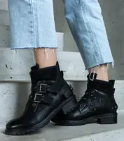 Gemre Black ankle boots embellished with studs on a flat heel Neffa