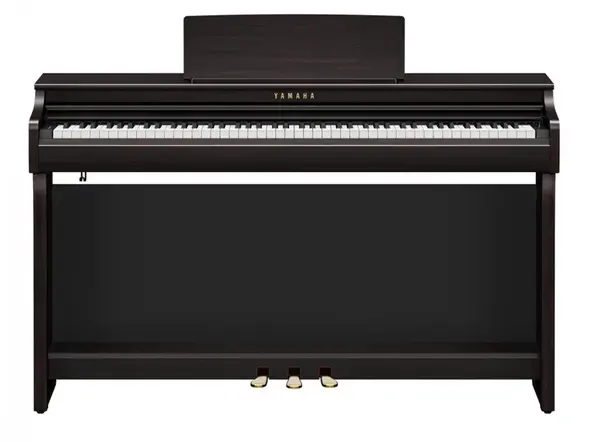 Yamaha CLP-825R