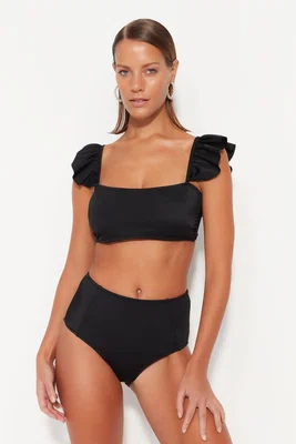 Bikiny vrchní díl Trendyol Frilly