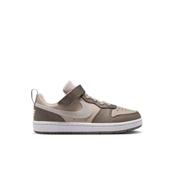 Nike Court Borough Low 32