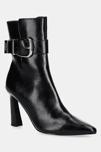 Nízké kozačky Steve Madden Stashed