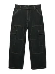 Pull&Bear Rifľové kapsáče  čierna