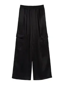 Bershka Kapsáče  čierna