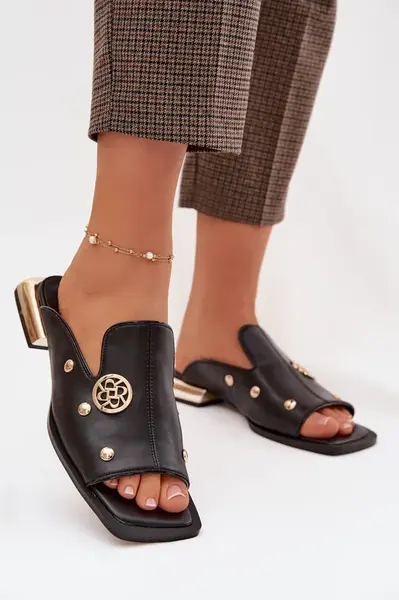 Kožené pantofle S. BARSKI se zlatými ozdobami