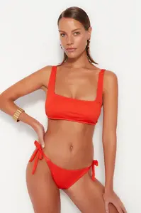 Dámské bikiny spodní díl Trendyol